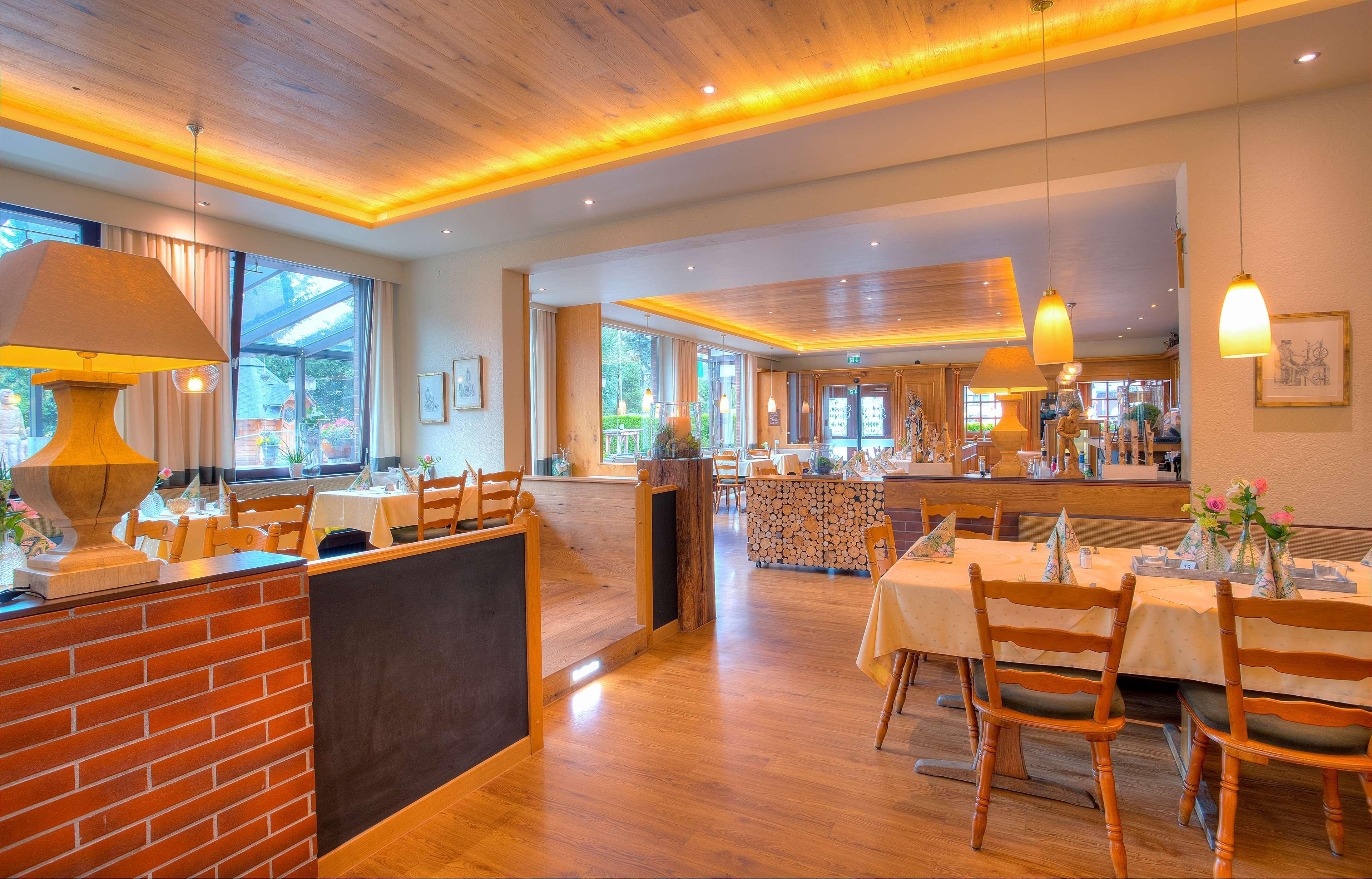 Best Western Plus Midland Suites Екстериор снимка